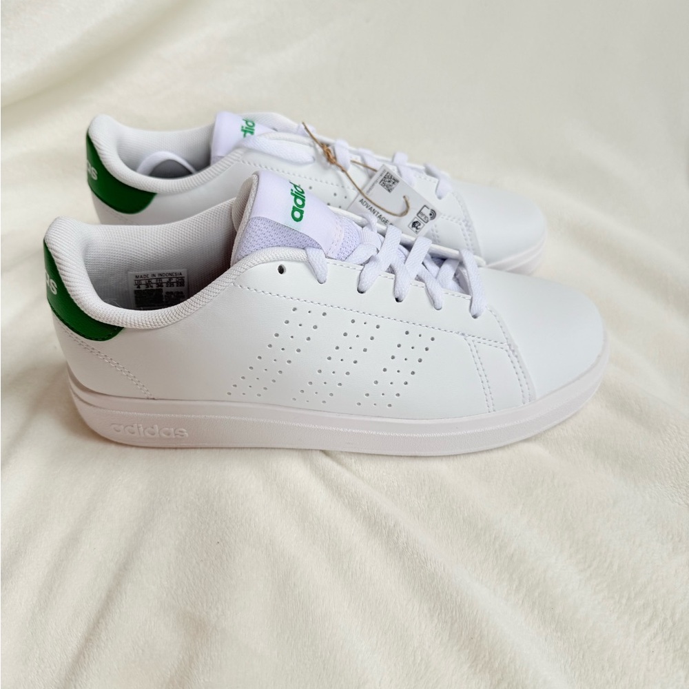 ADVANTAGE BASE 2.0 SHOES Big kids size 4 white/Green - Picture 4 of 10